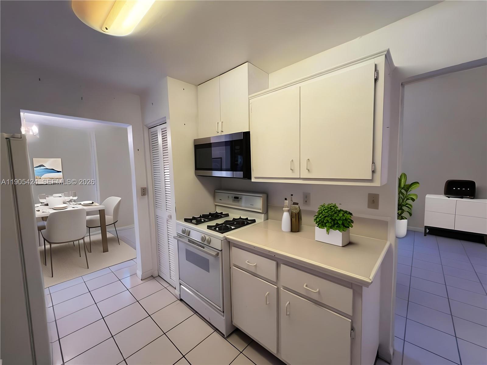 1205 Mariposa Ave #402, Coral Gables FL 33146