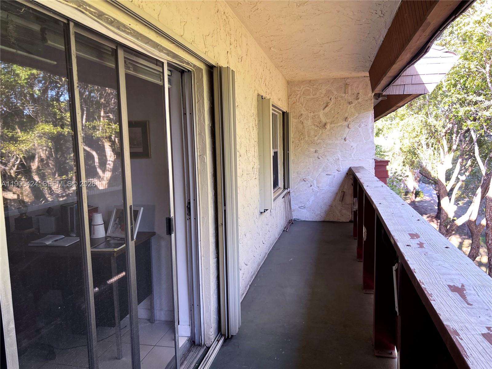 1205 Mariposa Ave #402, Coral Gables FL 33146