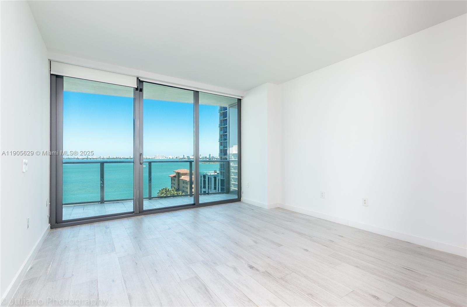 460 NE 28th St #1905, Miami FL 33137