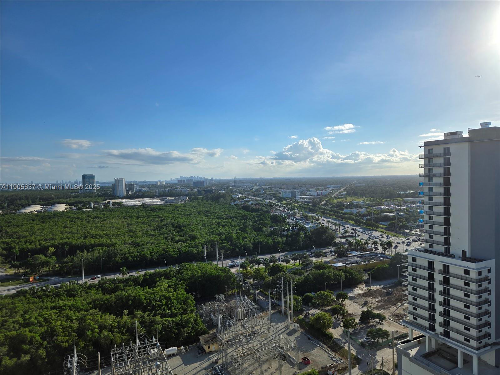 16385 N Biscayne Blvd #2704, North Miami Beach FL 33160