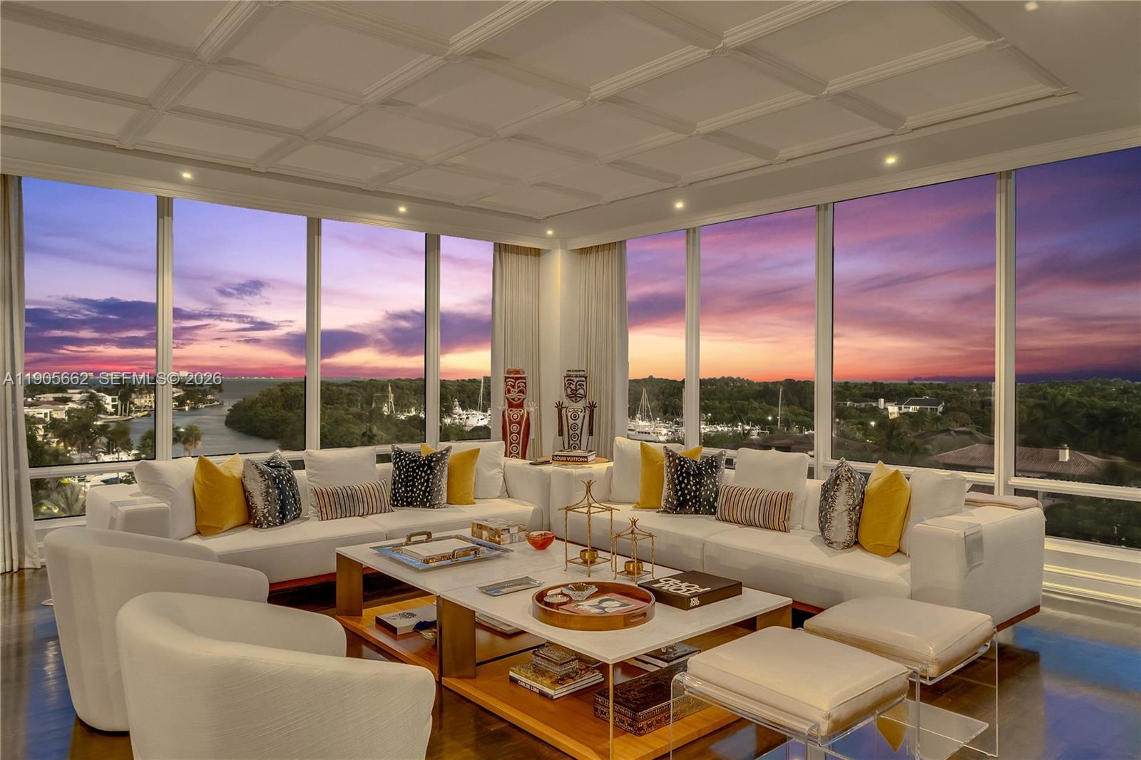 60 Edgewater Dr #7A, Coral Gables FL 33133