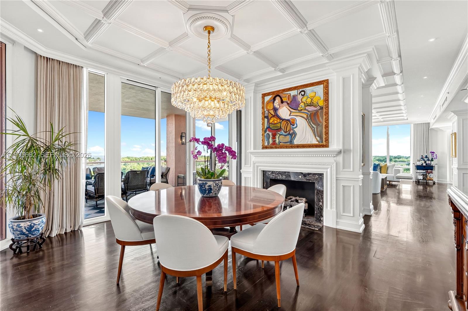 60 Edgewater Dr #7A, Coral Gables FL 33133