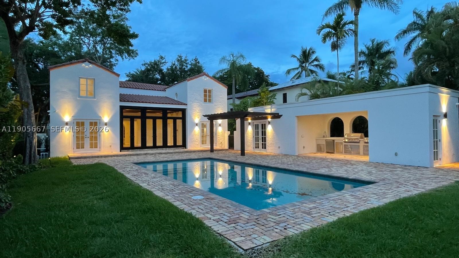 4100 Monserrate St, Coral Gables FL 33146
