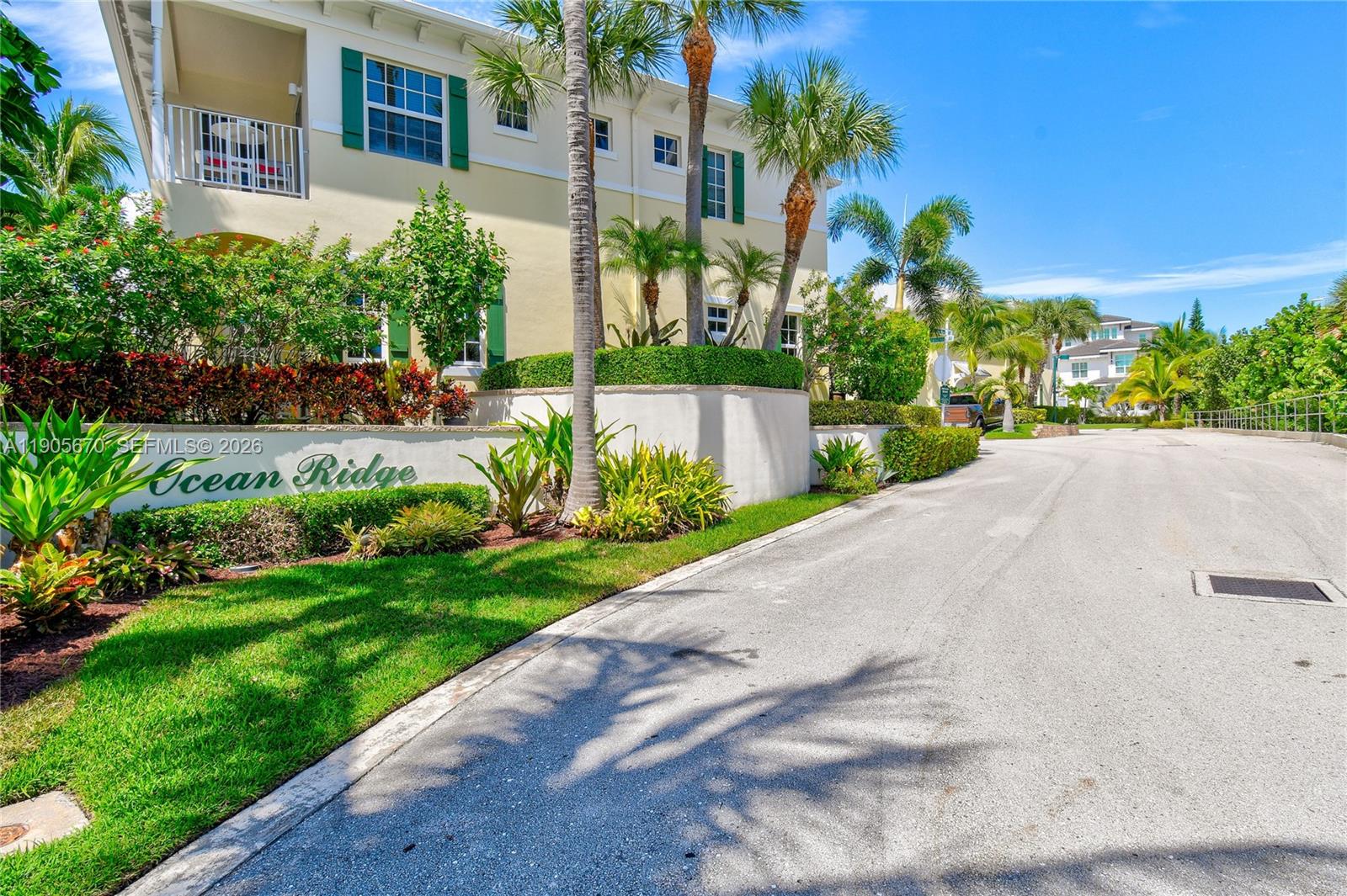 475 Ocean Ridge Way, Juno Beach FL 33408