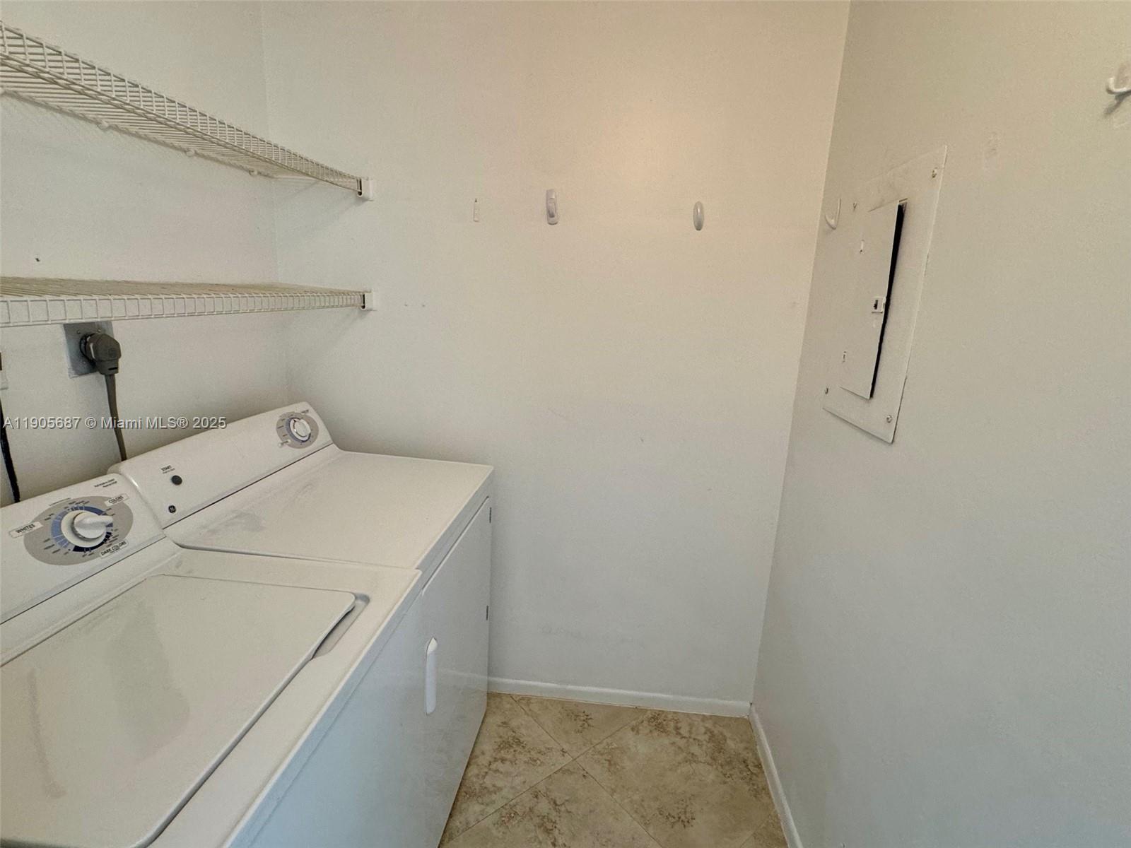 19999 E Country Club Dr #1604, Aventura FL 33180