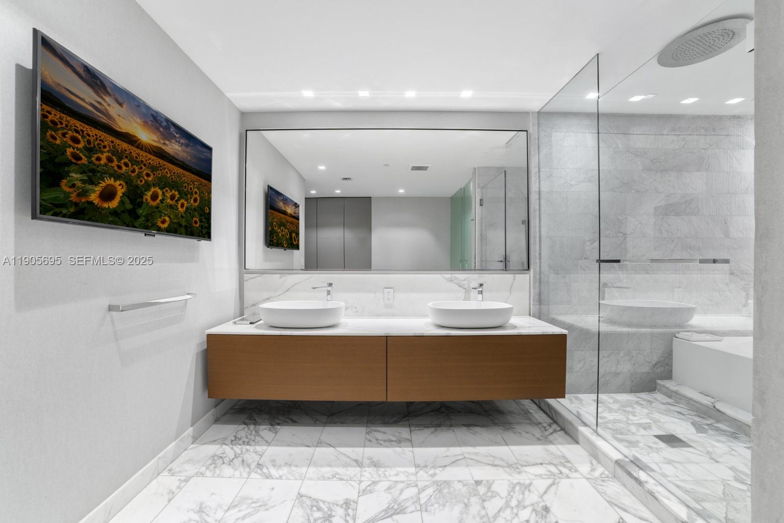 10201 Collins Ave #807, Bal Harbour FL 33154