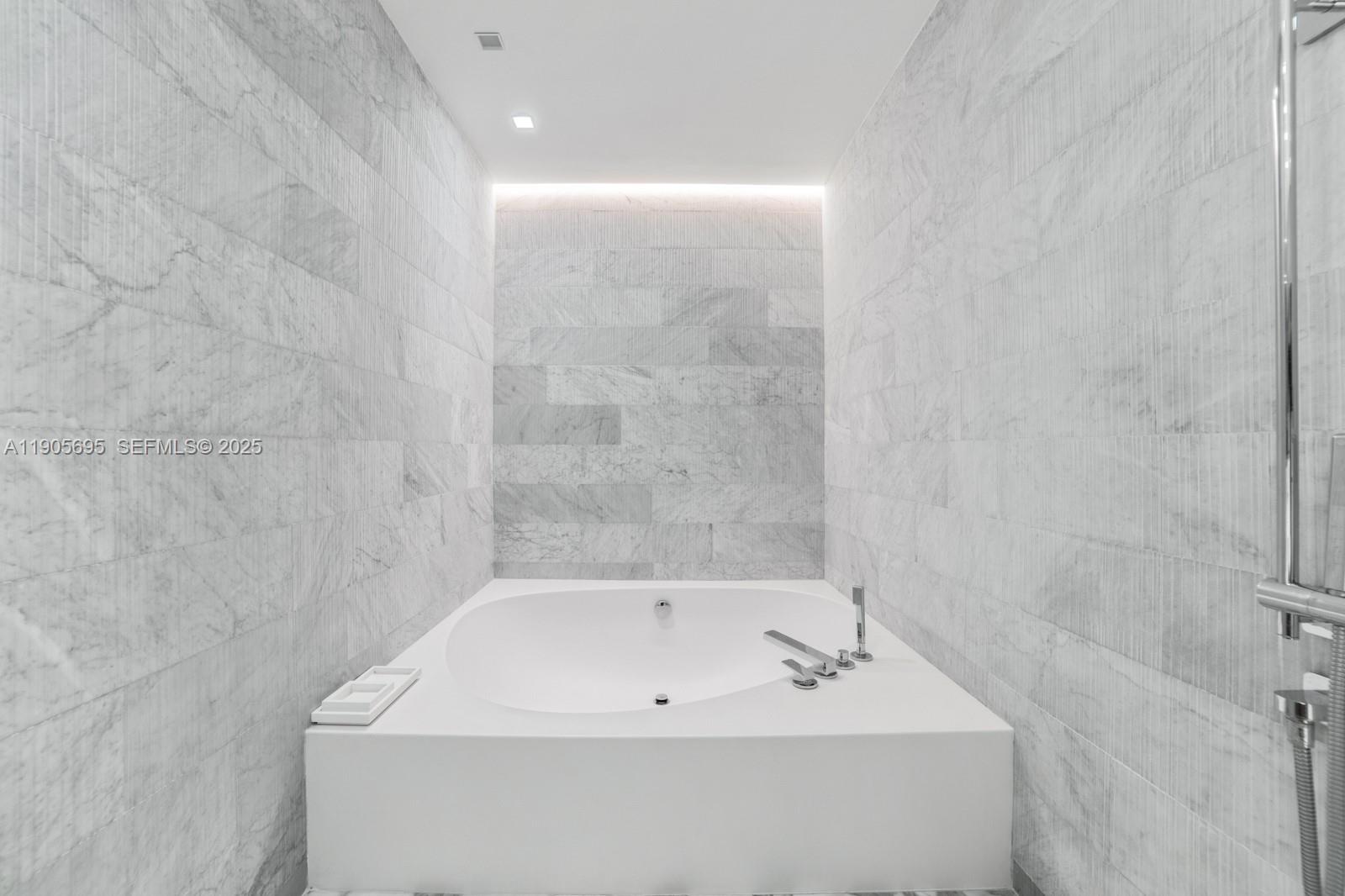 10201 Collins Ave #807, Bal Harbour FL 33154