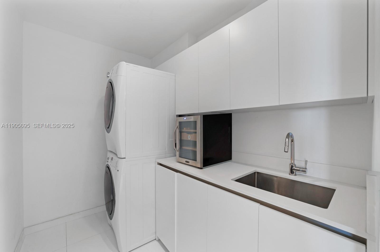 10201 Collins Ave #807, Bal Harbour FL 33154