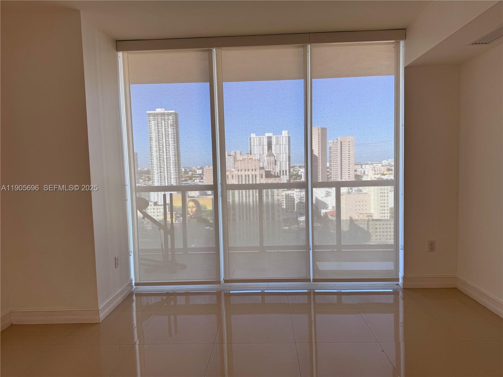 50 Biscayne Blvd #2507, Miami FL 33132