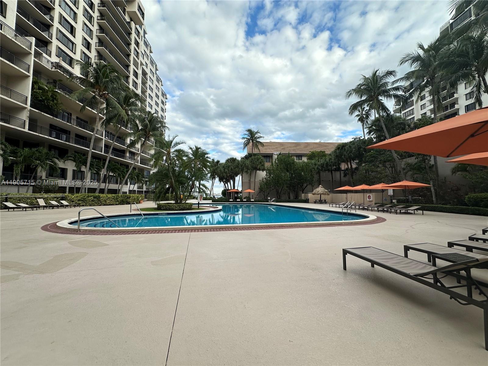 540 Brickell Key Dr #1706, Miami FL 33131