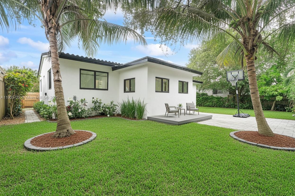 8635 N Miami Ave, Miami FL 33150