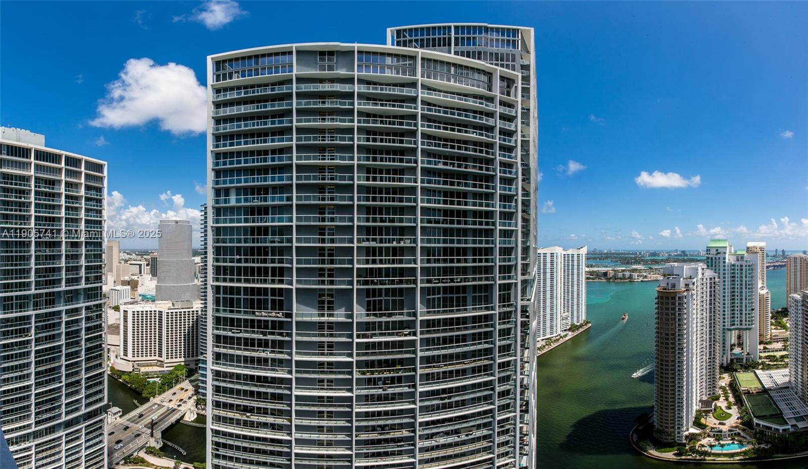 495 Brickell Ave #1710, Miami FL 33131