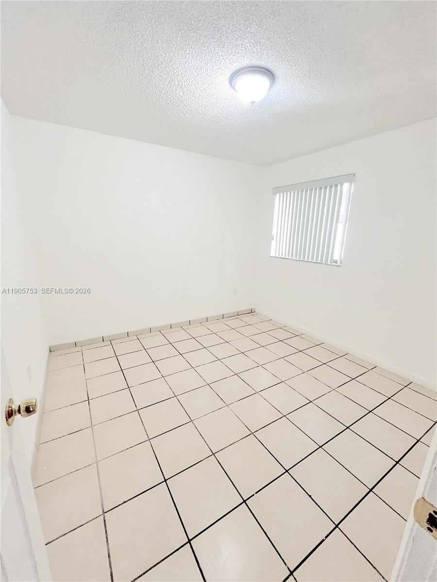 2740 W 63rd St #104, Hialeah FL 33016