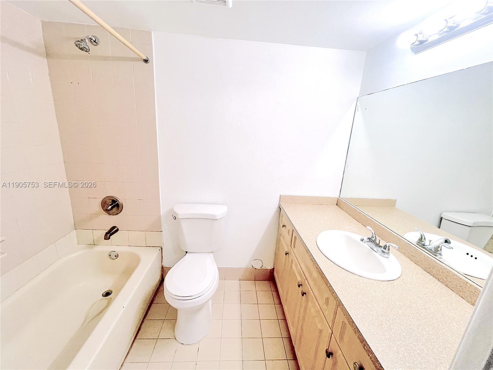 2740 W 63rd St #104, Hialeah FL 33016