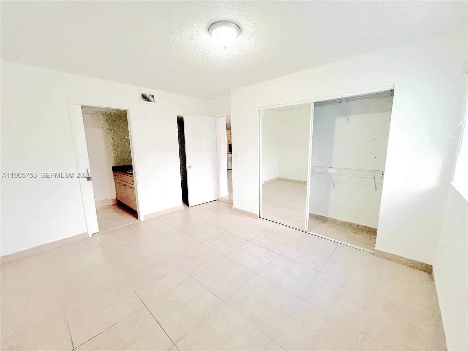 2740 W 63rd St #104, Hialeah FL 33016