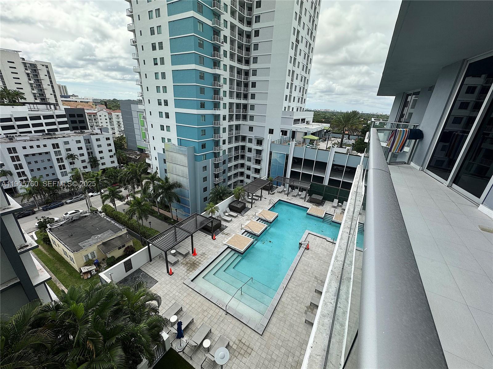 1010 SW 2nd Ave #910, Miami FL 33130