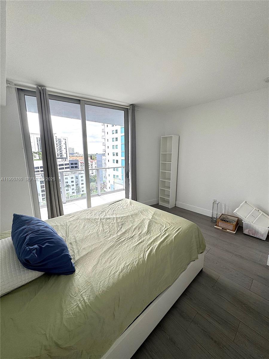 1010 SW 2nd Ave #910, Miami FL 33130
