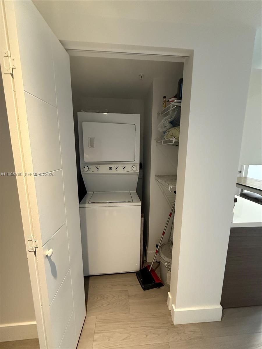 1010 SW 2nd Ave #910, Miami FL 33130