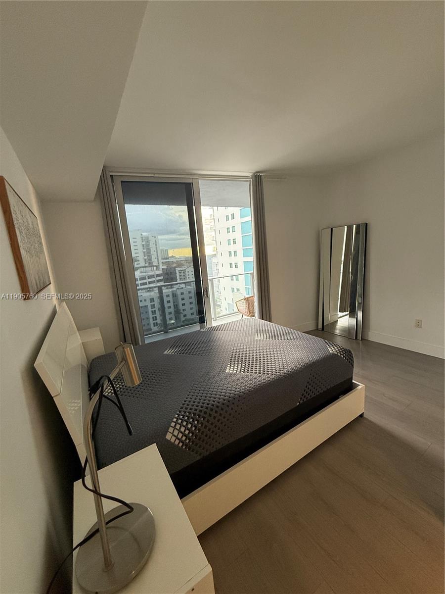 1010 SW 2nd Ave #910, Miami FL 33130