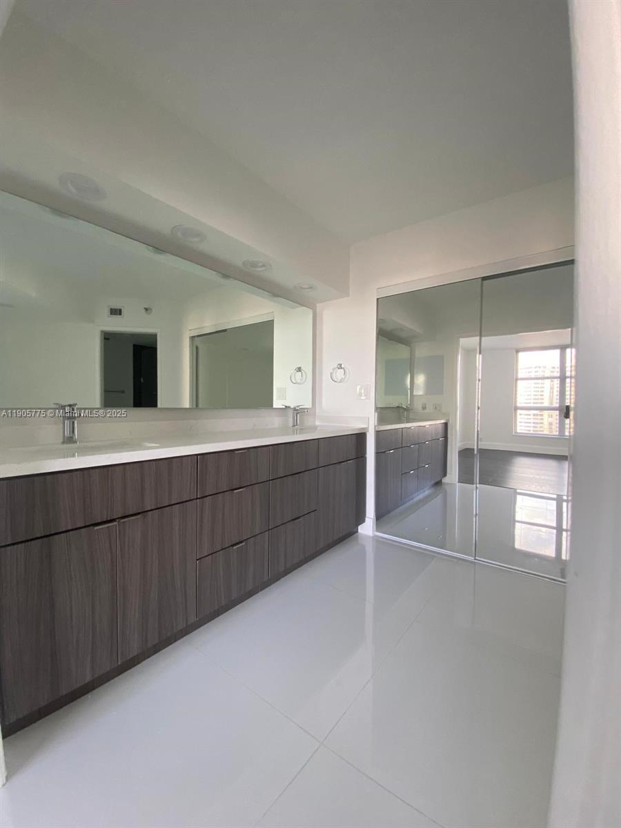 19101 Mystic Pointe Dr #2306, Aventura FL 33180