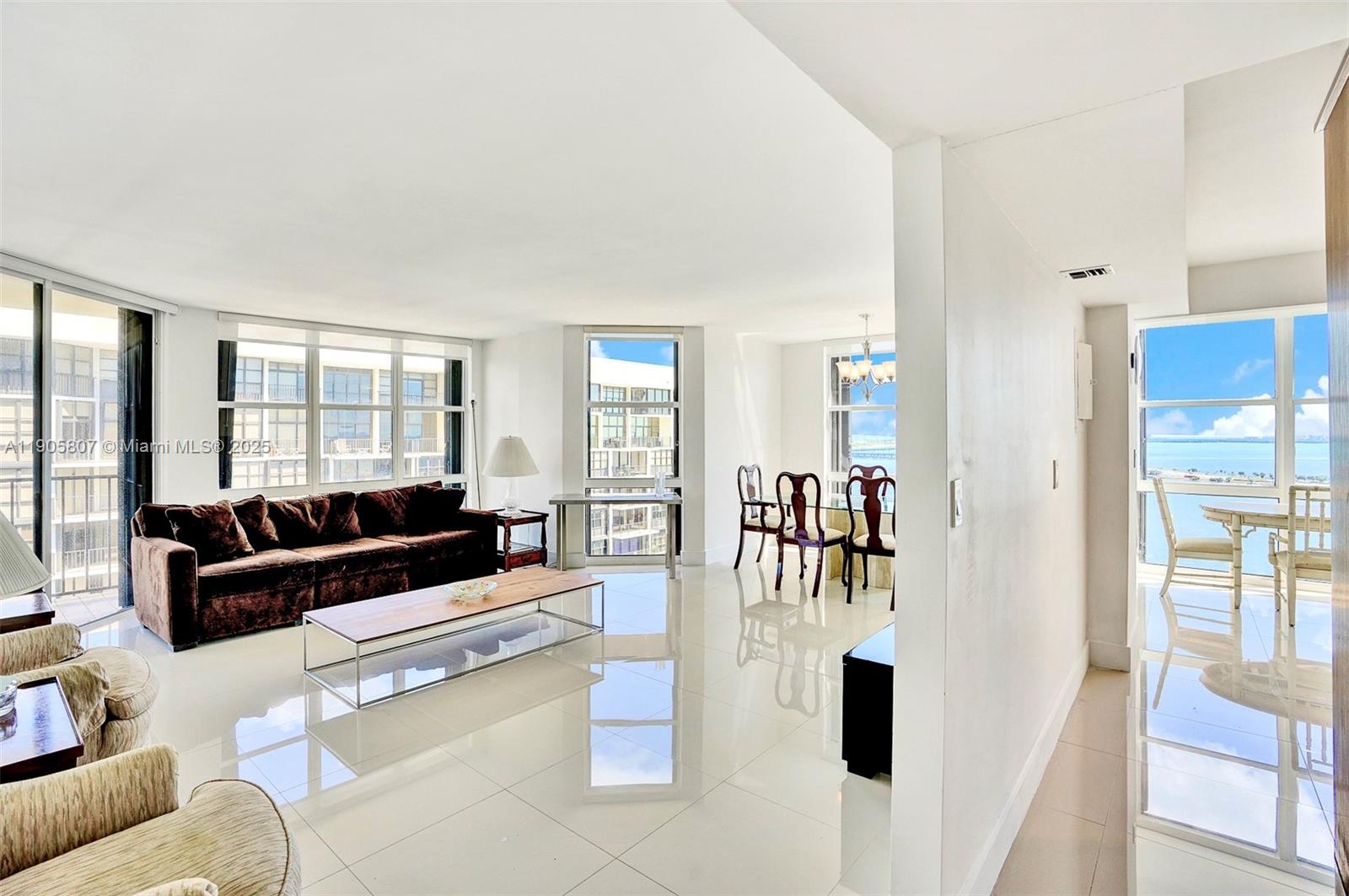 1901 Brickell Ave #B2214, Miami FL 33129