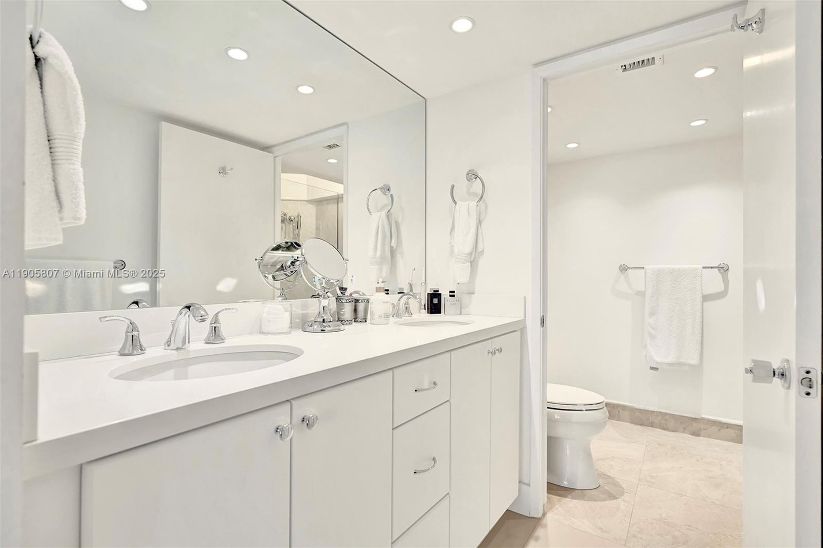 1901 Brickell Ave #B2214, Miami FL 33129