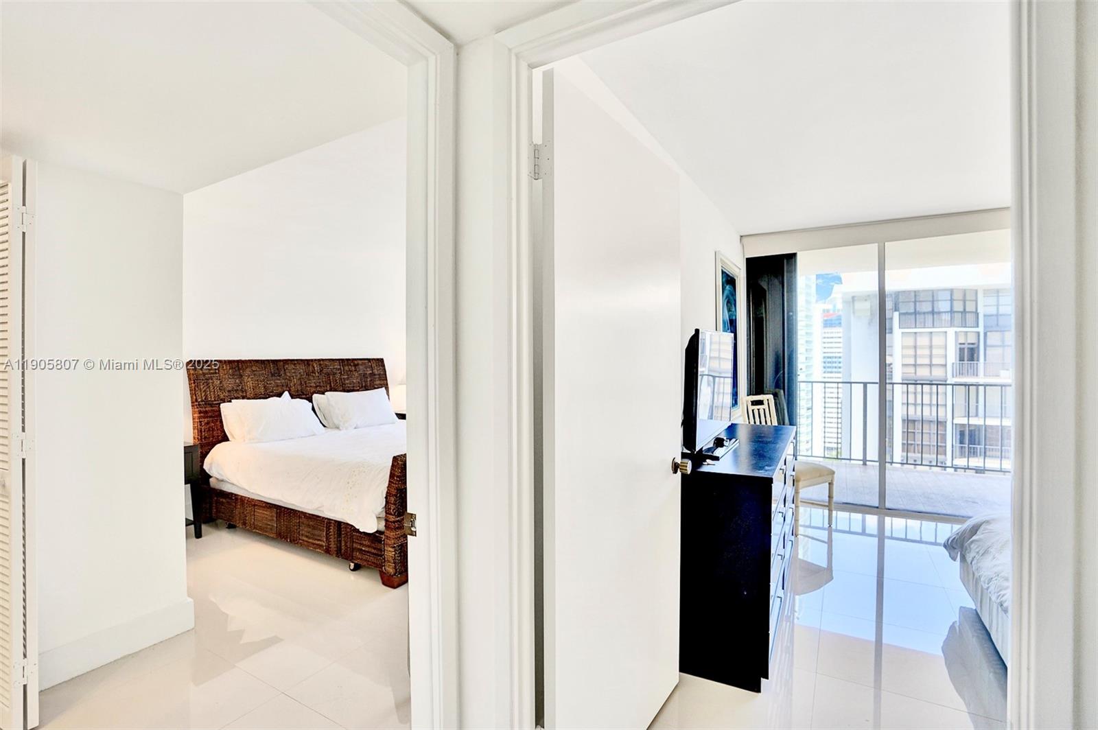 1901 Brickell Ave #B2214, Miami FL 33129