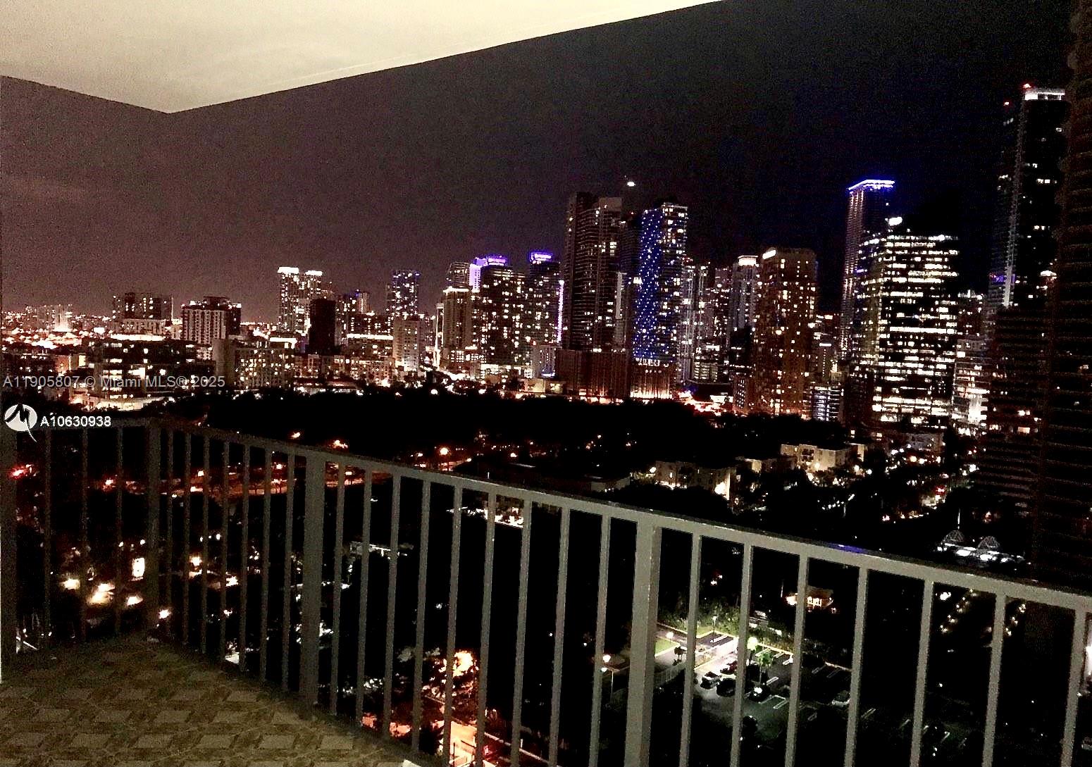 1901 Brickell Ave #B2214, Miami FL 33129