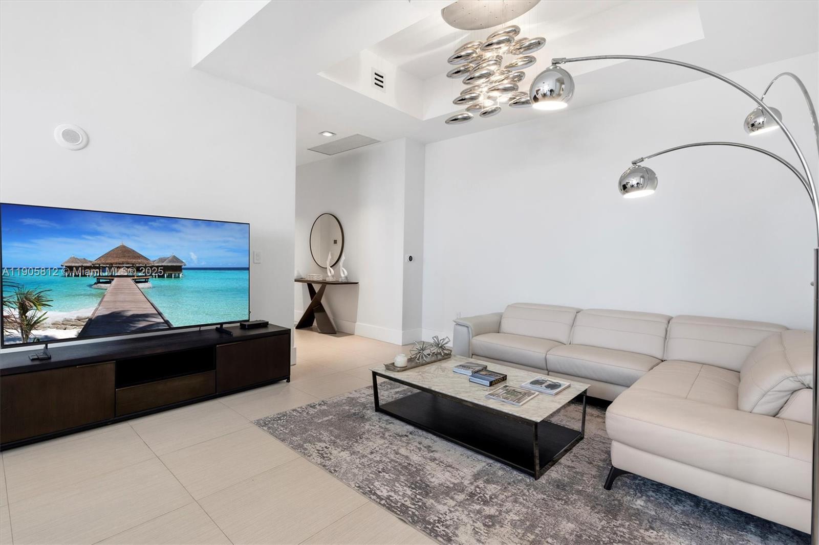 15811 Collins Ave #3405, Sunny Isles Beach FL 33160