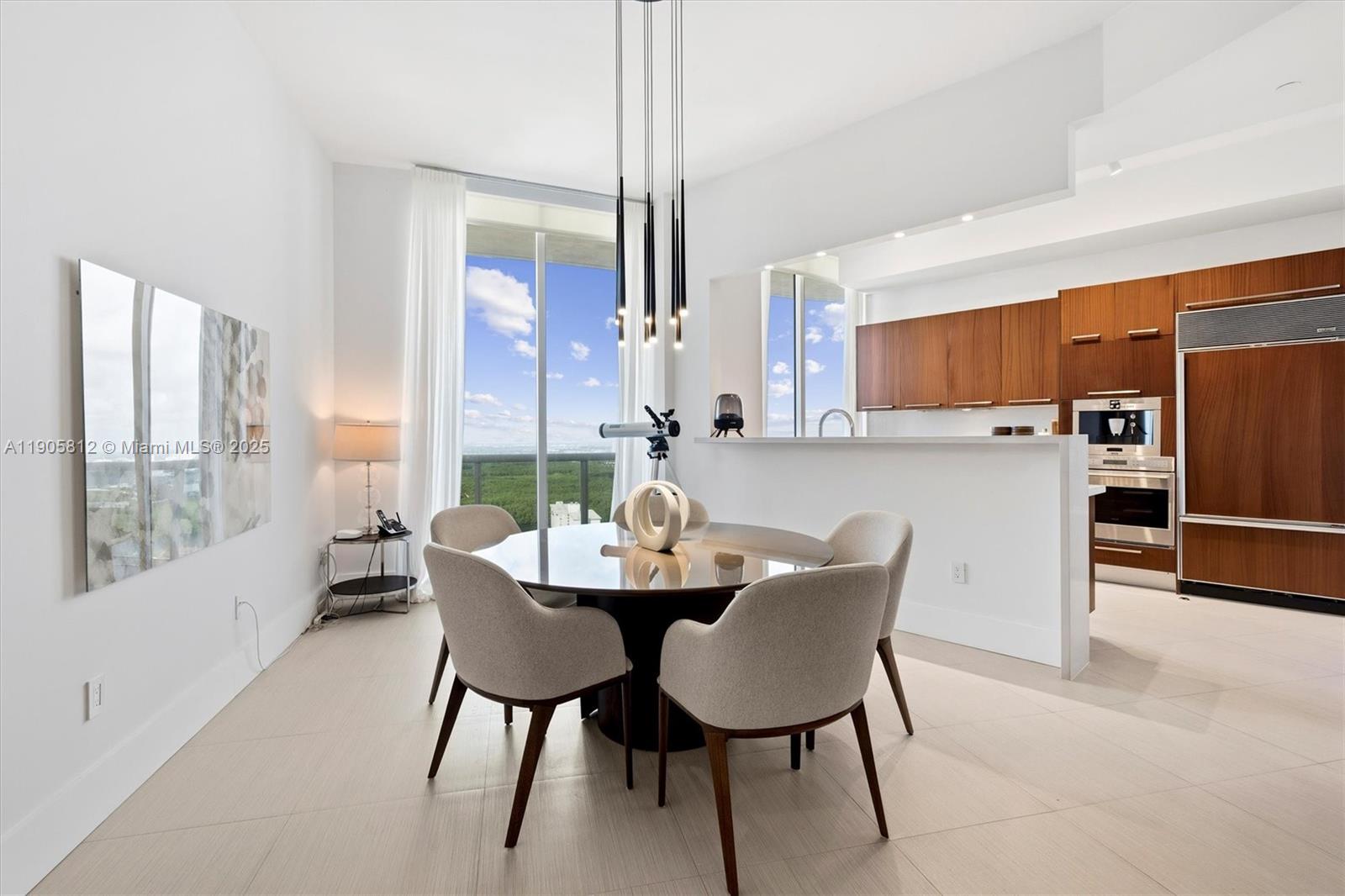 15811 Collins Ave #3405, Sunny Isles Beach FL 33160