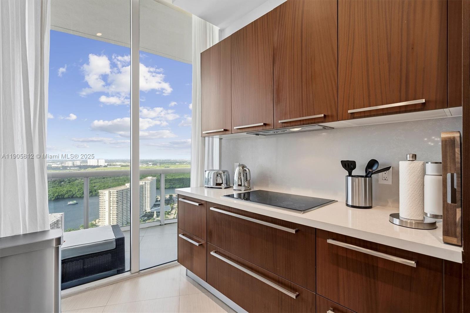 15811 Collins Ave #3405, Sunny Isles Beach FL 33160