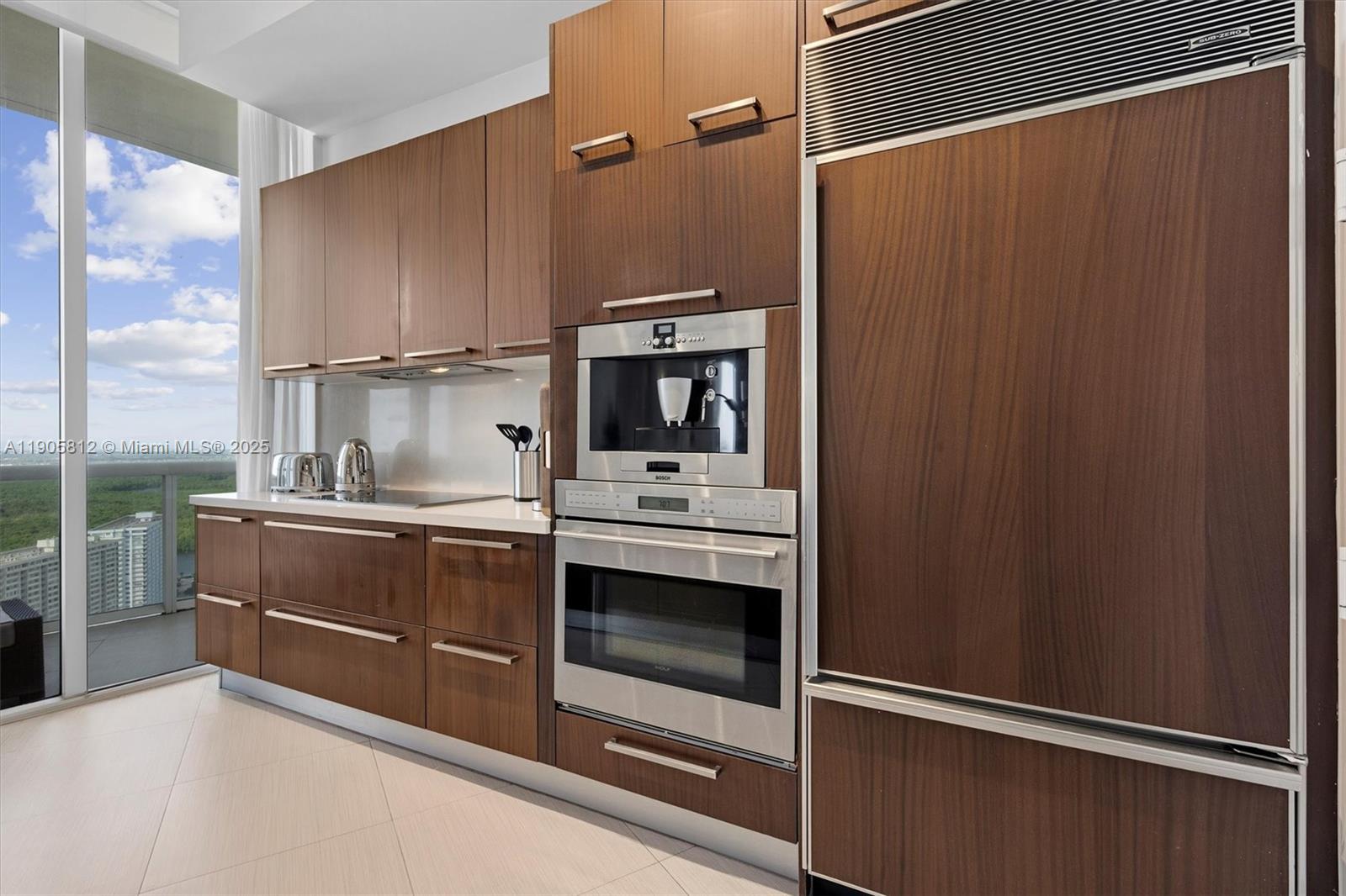 15811 Collins Ave #3405, Sunny Isles Beach FL 33160