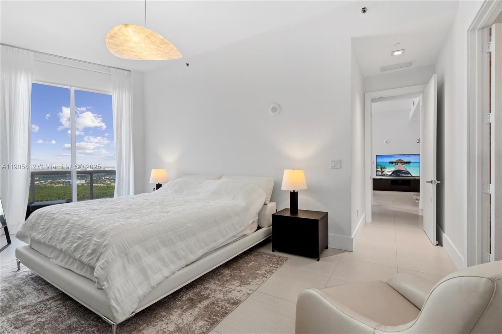 15811 Collins Ave #3405, Sunny Isles Beach FL 33160