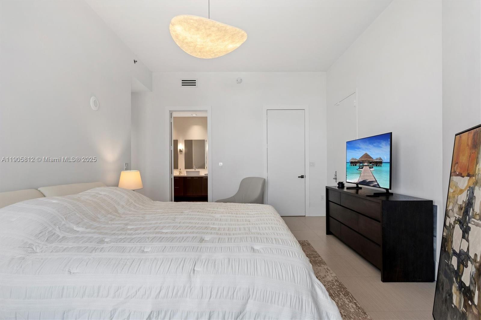 15811 Collins Ave #3405, Sunny Isles Beach FL 33160