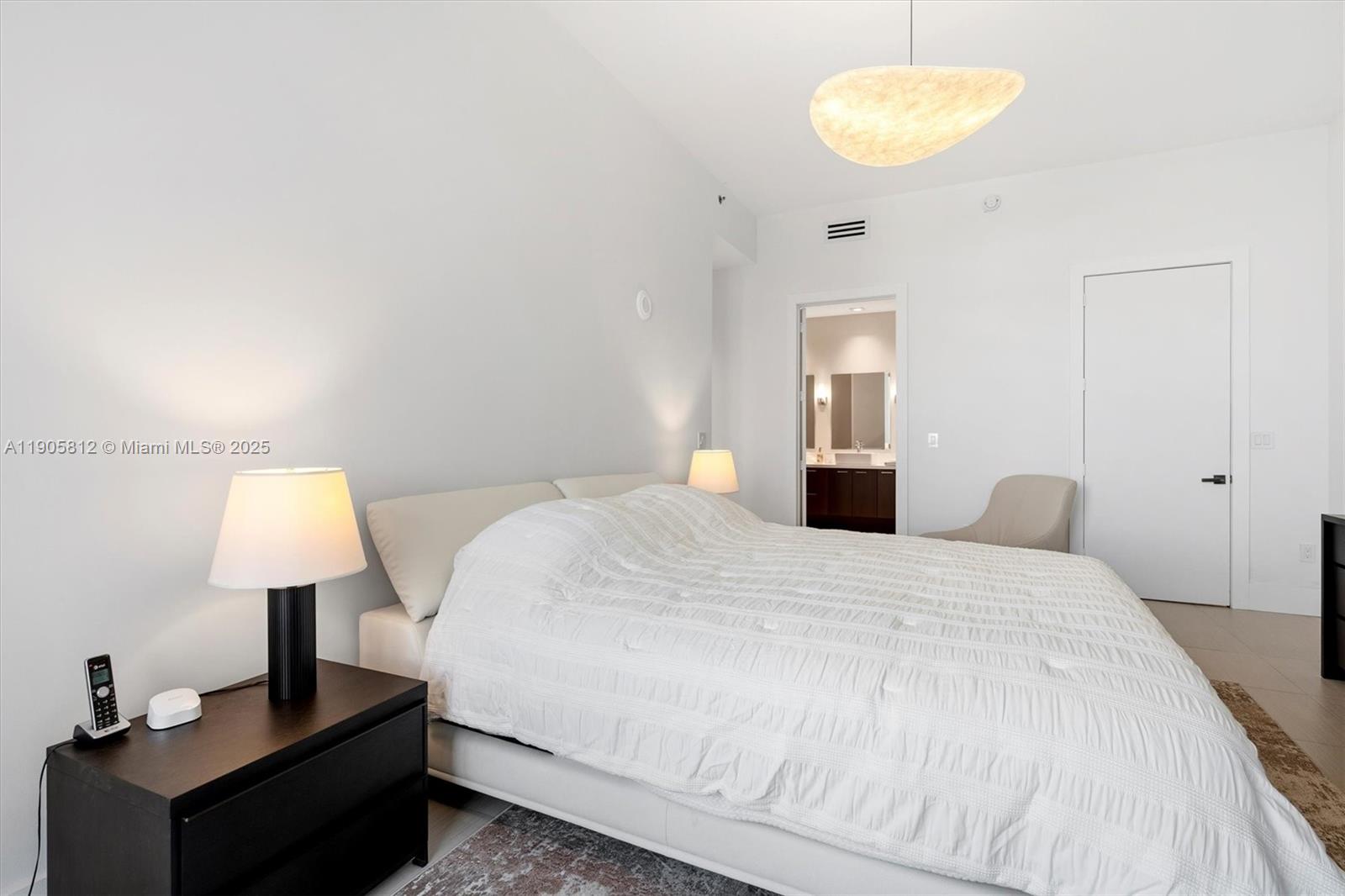 15811 Collins Ave #3405, Sunny Isles Beach FL 33160