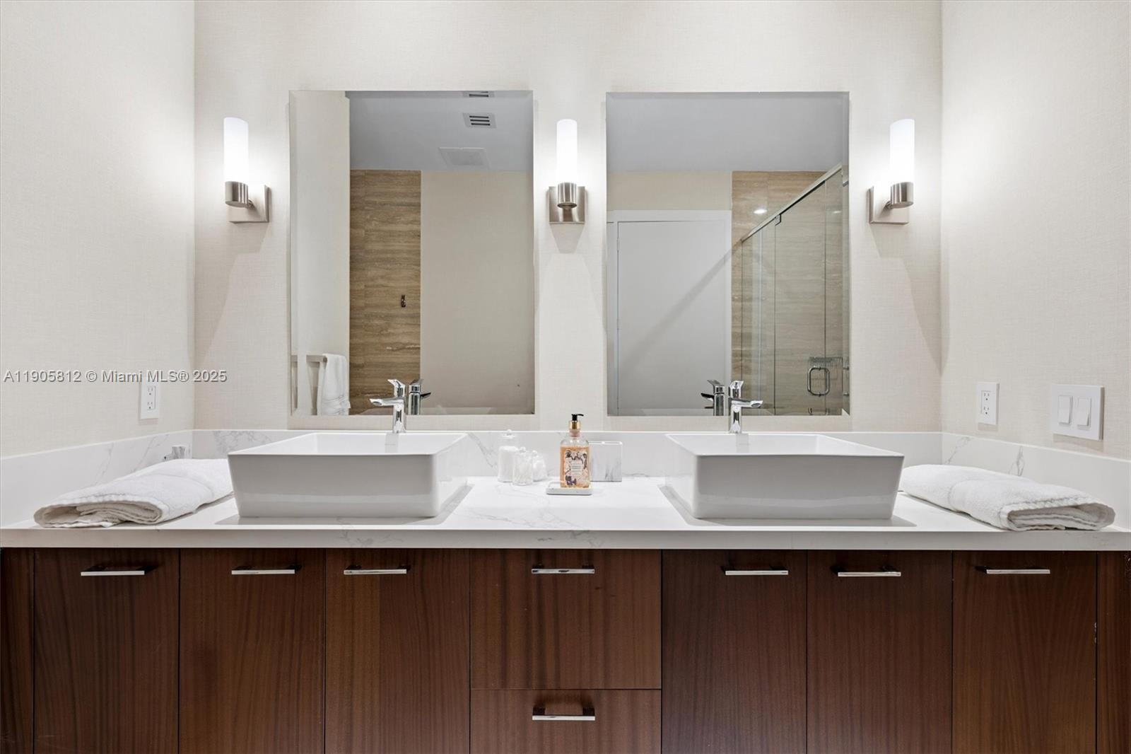 15811 Collins Ave #3405, Sunny Isles Beach FL 33160