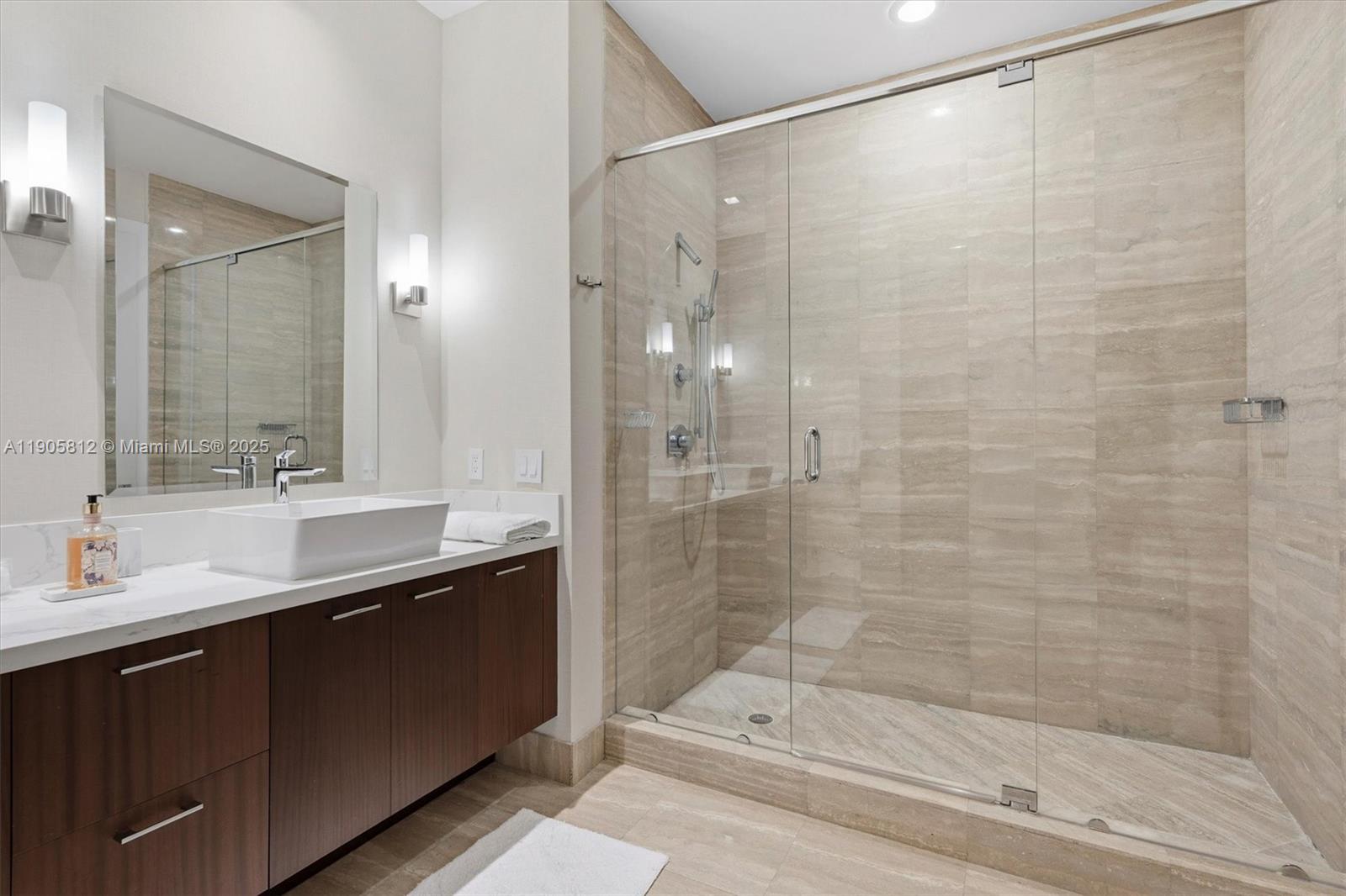 15811 Collins Ave #3405, Sunny Isles Beach FL 33160