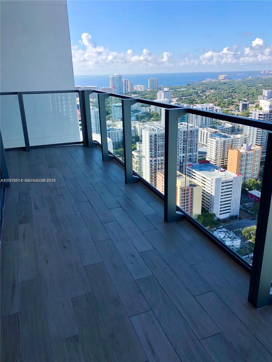 88 SW 7th St #3610, Miami FL 33130