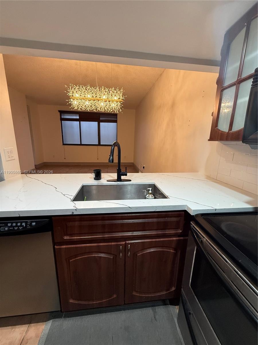 540 Brickell Key Dr #212, Miami FL 33131
