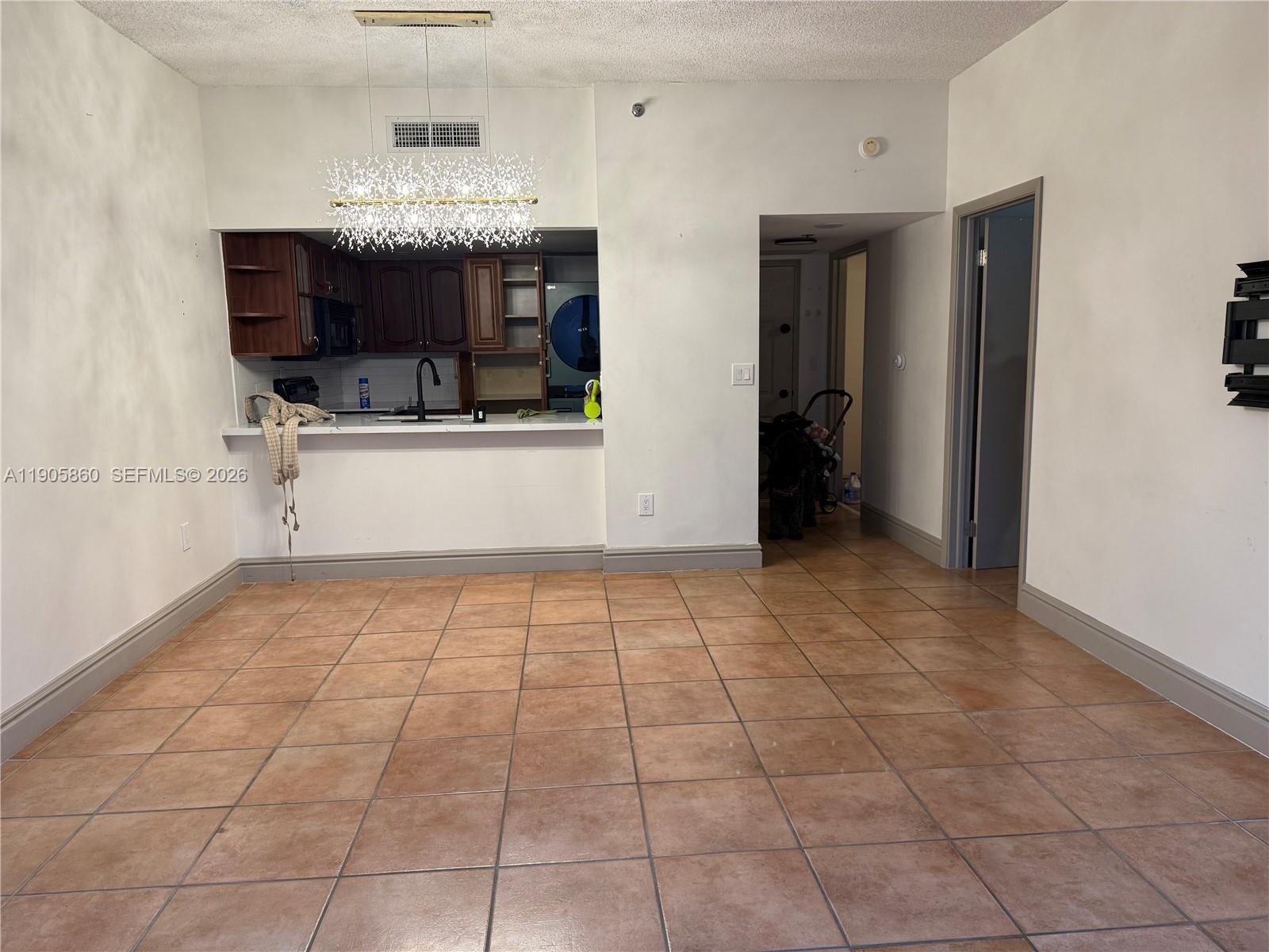 540 Brickell Key Dr #212, Miami FL 33131