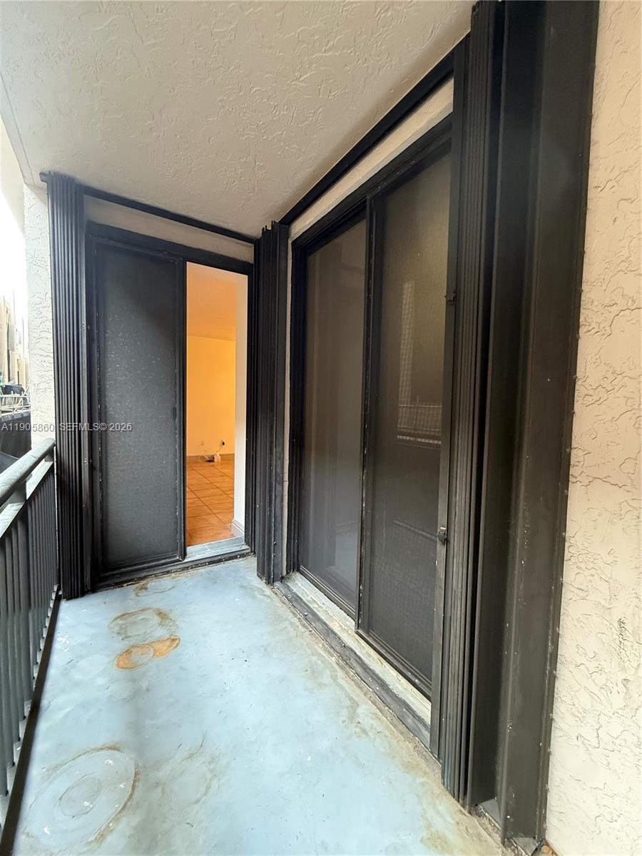 540 Brickell Key Dr #212, Miami FL 33131