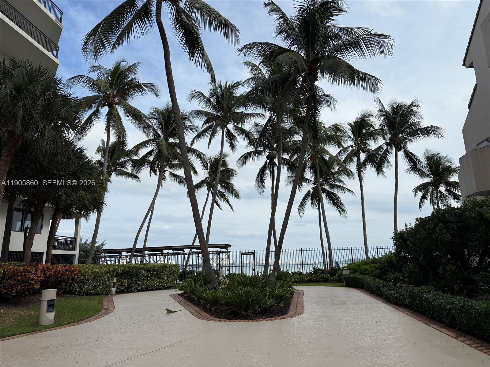 540 Brickell Key Dr #212, Miami FL 33131
