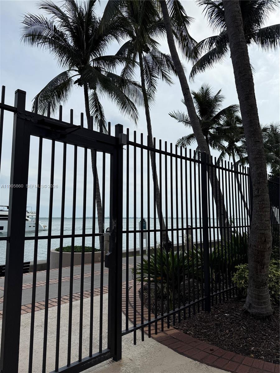 540 Brickell Key Dr #212, Miami FL 33131