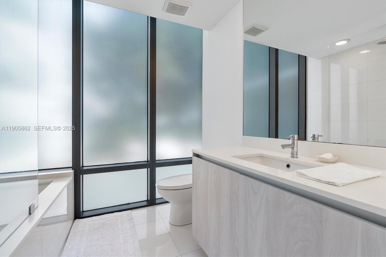 3131 NE 7th Ave #306, Miami FL 33137