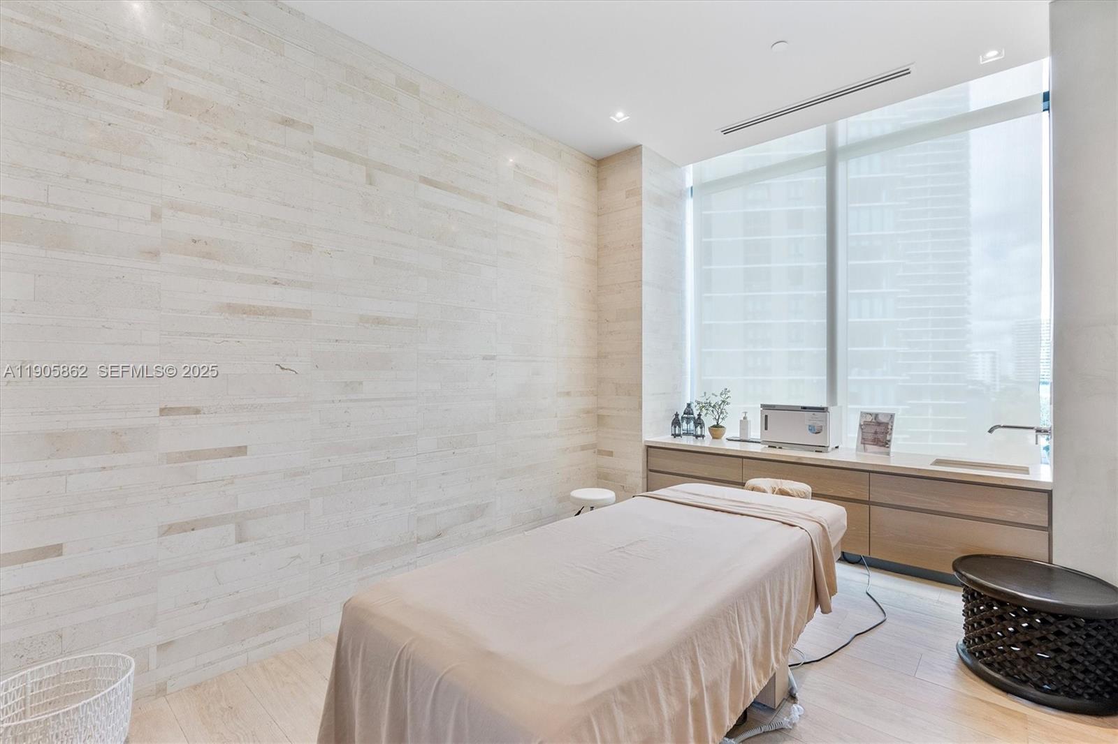3131 NE 7th Ave #306, Miami FL 33137