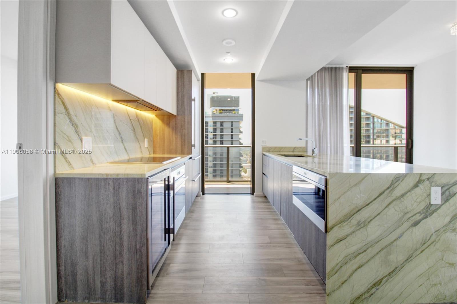 801 S Miami Ave #4309, Miami FL 33130