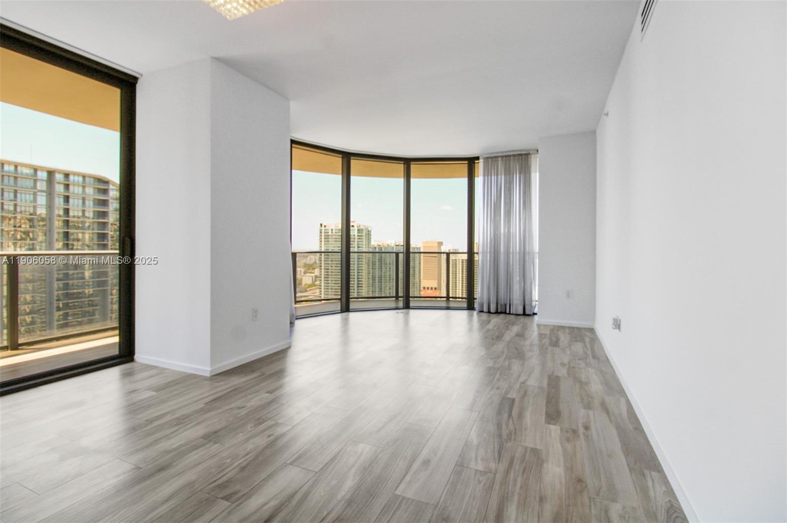801 S Miami Ave #4309, Miami FL 33130