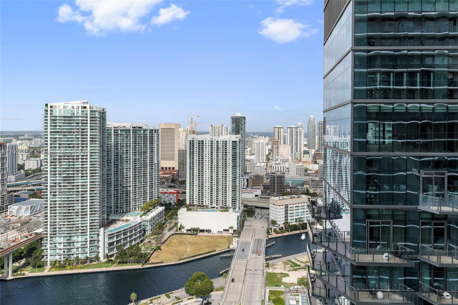 801 S Miami Ave #4309, Miami FL 33130