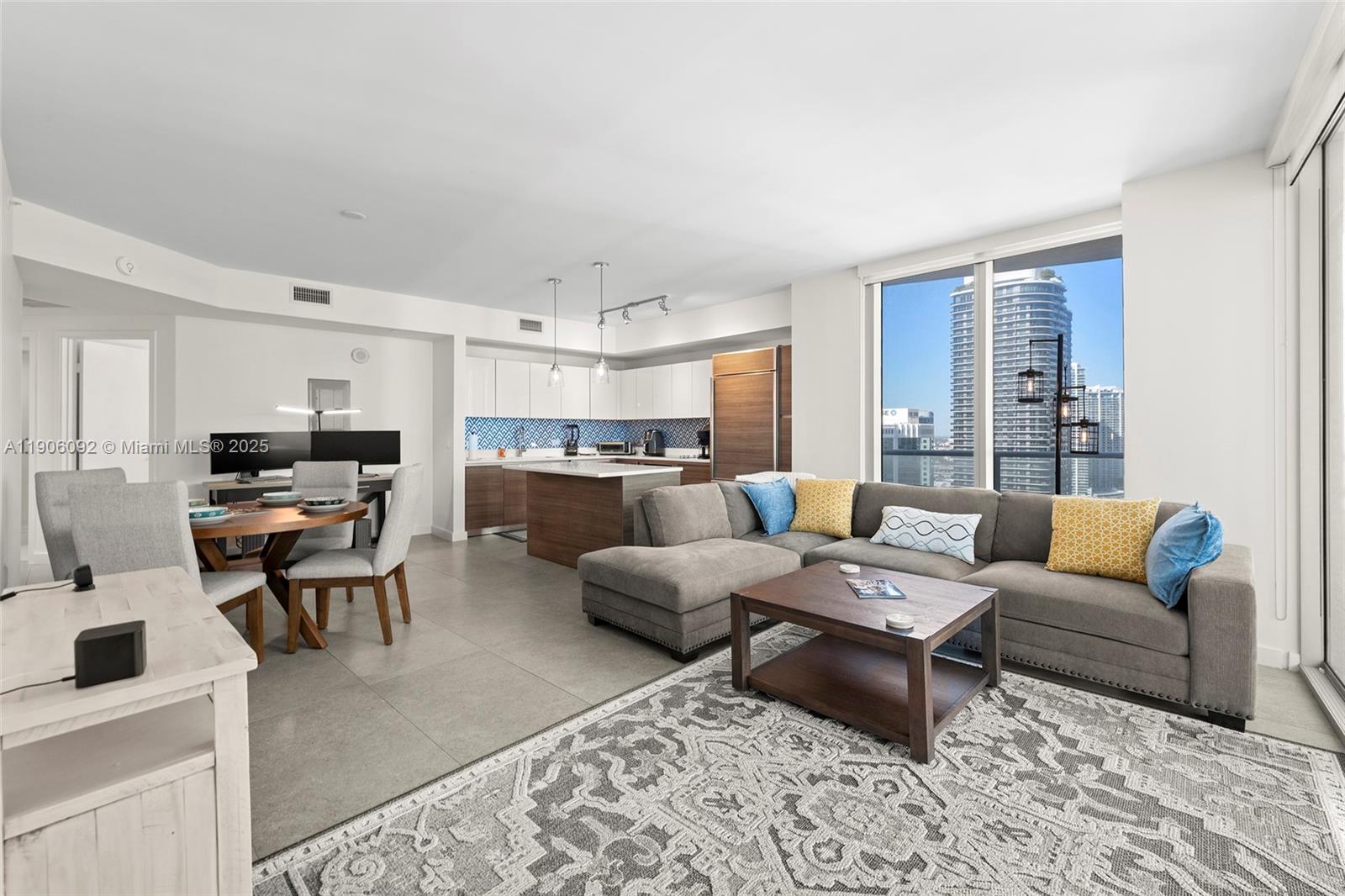 1100 S Miami Ave #2910, Miami FL 33130