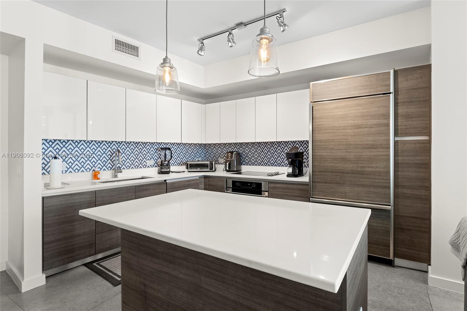 1100 S Miami Ave #2910, Miami FL 33130